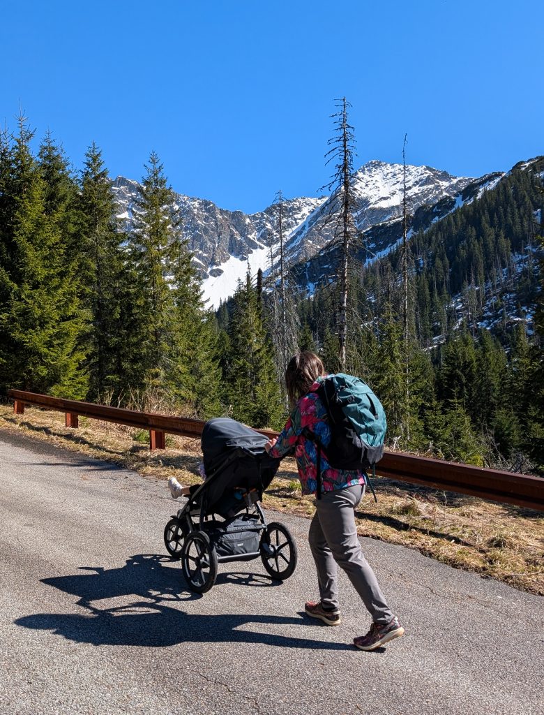 Tatry z wózkiem dziecięcym